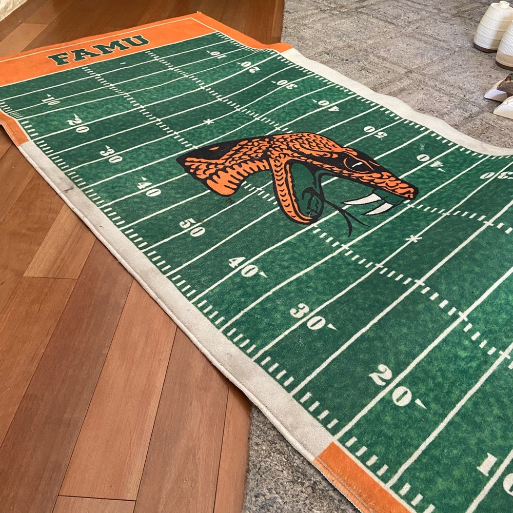 FAMU RATTLERS FOOTBALL RUG 70” x 30” - Picture 3 of 4